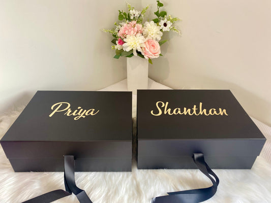 Personalise magnetic gift box